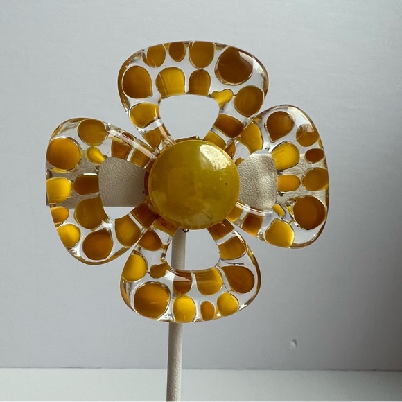 Vintage Retro Flower Power Brooch & Earrings Hong Kong - Picture 2 of 11